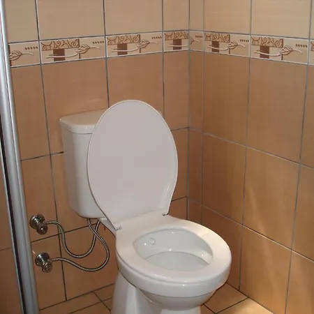 Kiyi Guest house